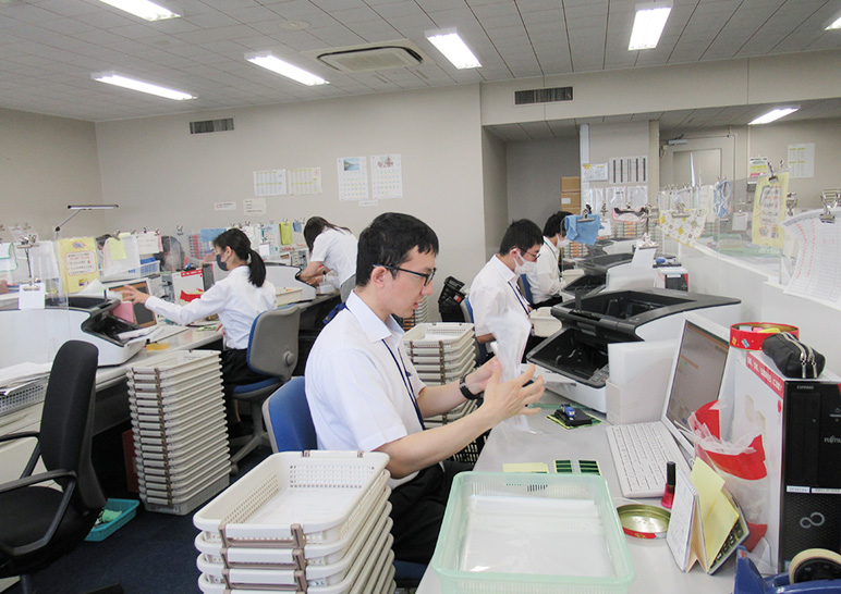 銀行補助業務
